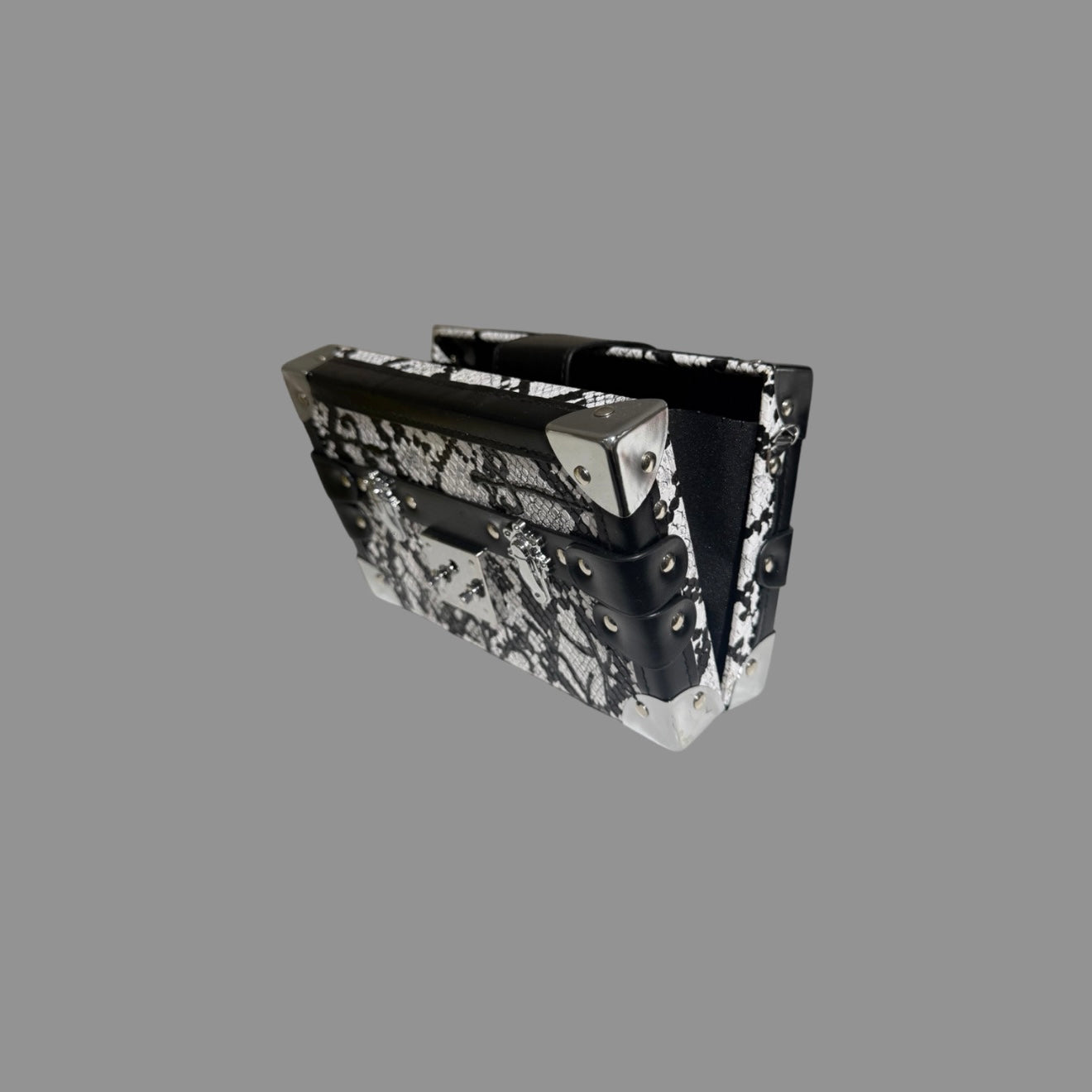 WHITE SNAKESKIN PRINT BOX BAG
