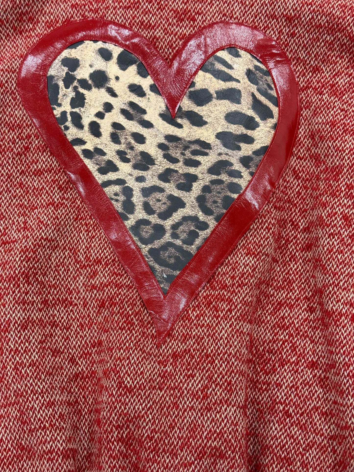 RED HEART BOMBER